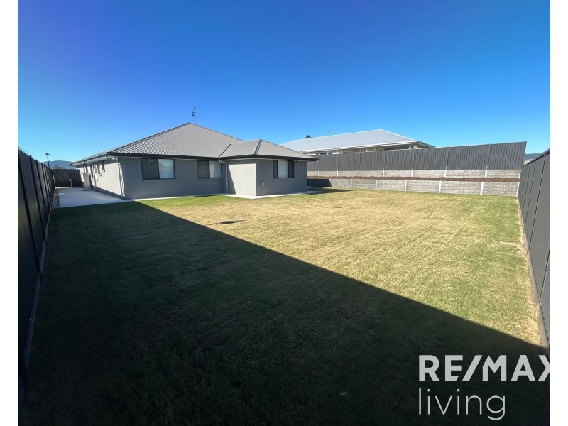 26 Raleigh Street, Woolmar QLD 4515
