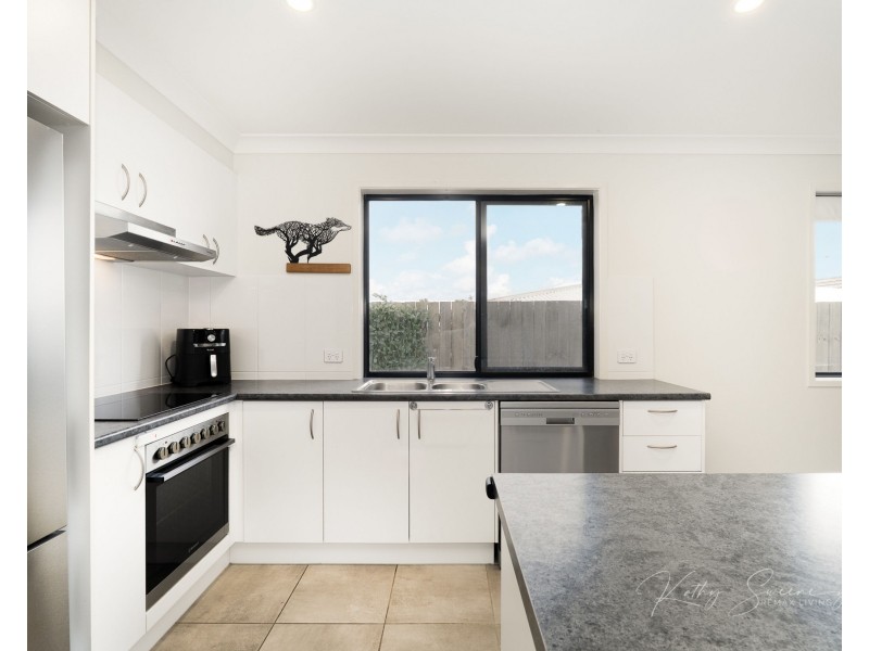 25 Coutts Drive, Burpengary QLD 4505