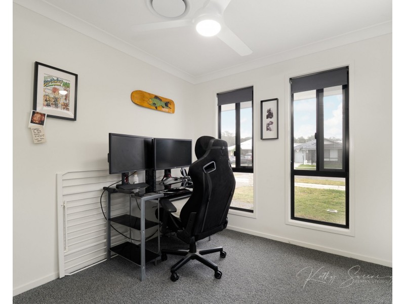 25 Coutts Drive, Burpengary QLD 4505