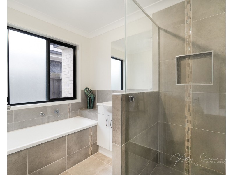25 Coutts Drive, Burpengary QLD 4505