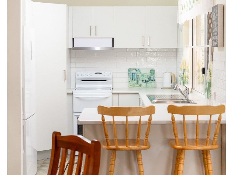 46 Carpenter Way, Sandstone Point QLD 4511