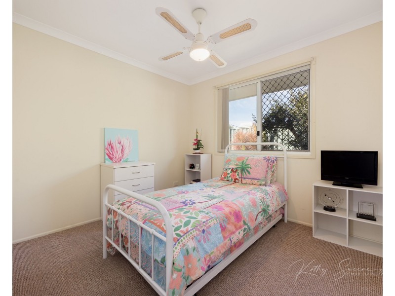 46 Carpenter Way, Sandstone Point QLD 4511
