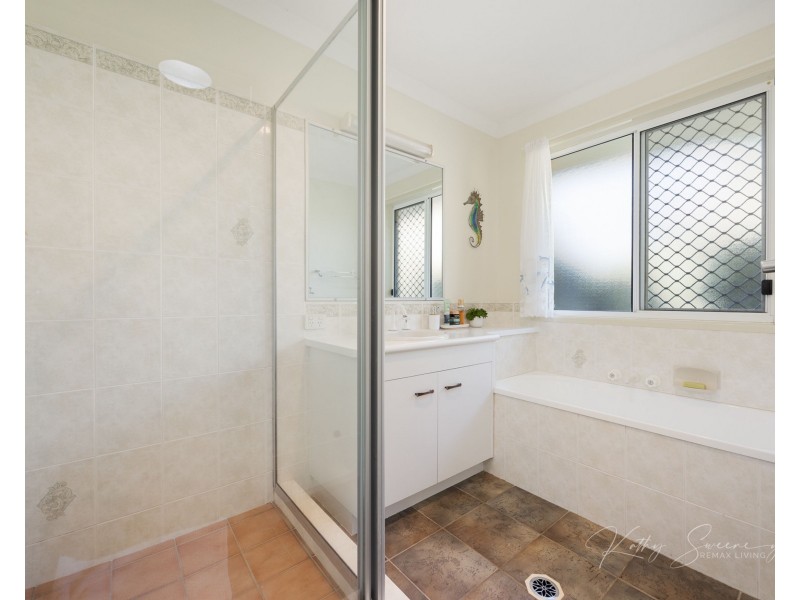 46 Carpenter Way, Sandstone Point QLD 4511