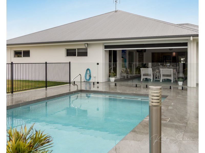 65-67 Sippel Drive, Woodford QLD 4514