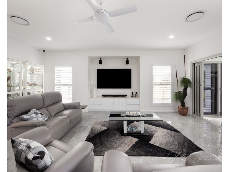65-67 Sippel Drive, Woodford QLD 4514