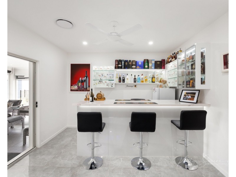 65-67 Sippel Drive, Woodford QLD 4514