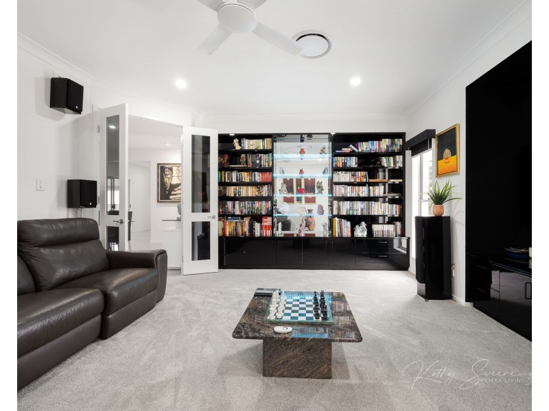 65-67 Sippel Drive, Woodford QLD 4514
