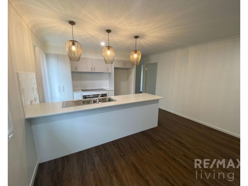 10 Sunray Parade, Griffin QLD 4503