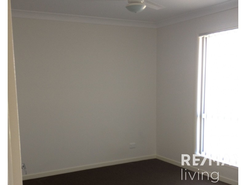 2/2 Wellington Place, Narangba QLD 4504