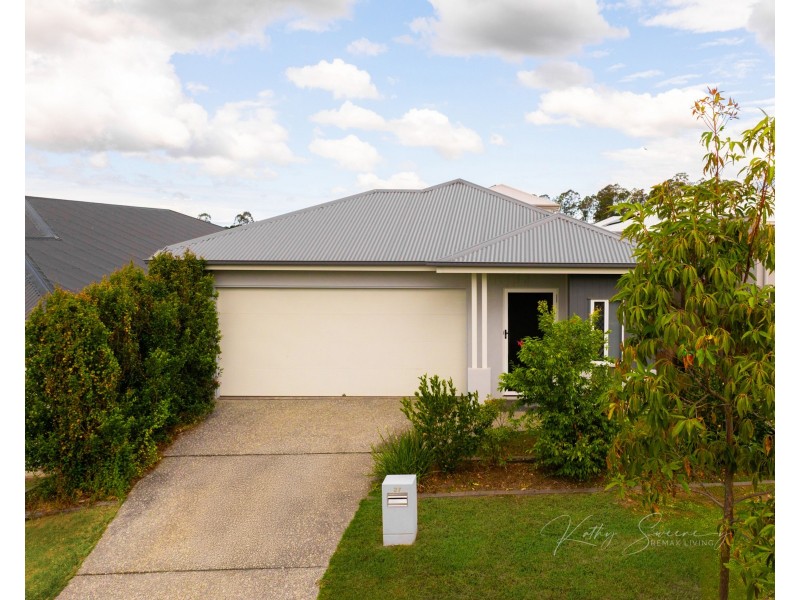 27 Greentree Street, Narangba QLD 4504