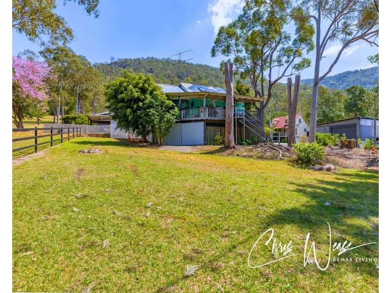 1 Guldbransen Street, Somerset Dam QLD 4312