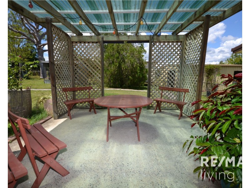 15 Kropp Road, Woodford QLD 4514