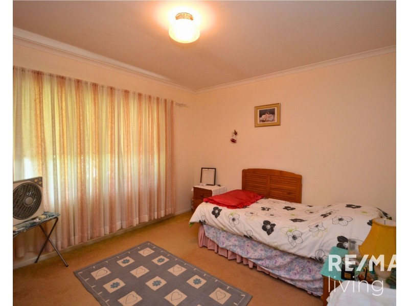 15 Kropp Road, Woodford QLD 4514