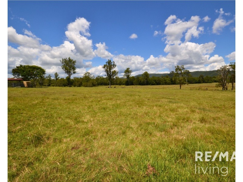 15 Kropp Road, Woodford QLD 4514