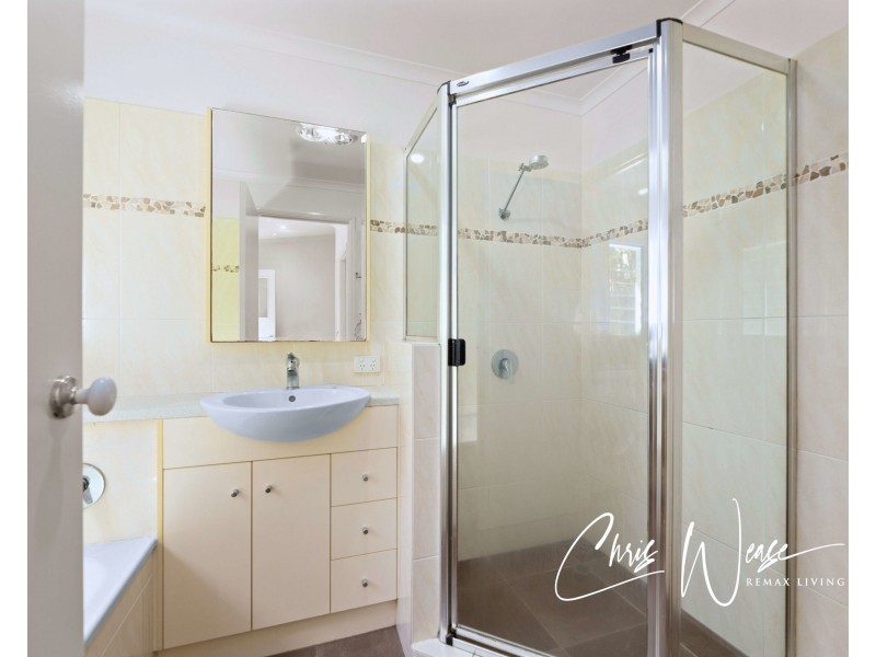 5 Elizabeth Street, Woodford QLD 4514