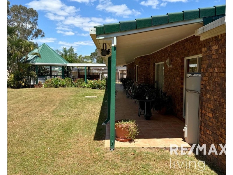 66 Mexicanus Drive, Park Ridge QLD 4125