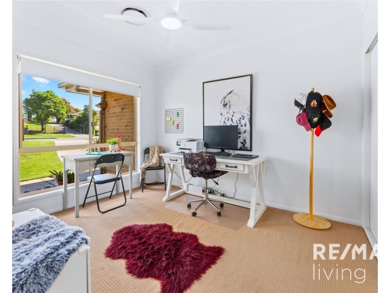 34 Hedley Drive, Woolmar QLD 4515