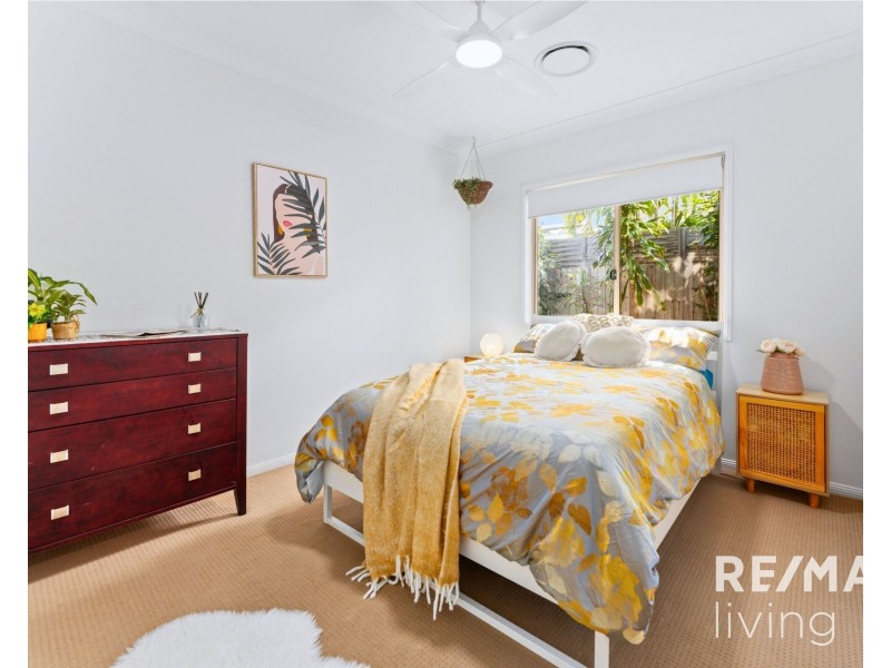 34 Hedley Drive, Woolmar QLD 4515