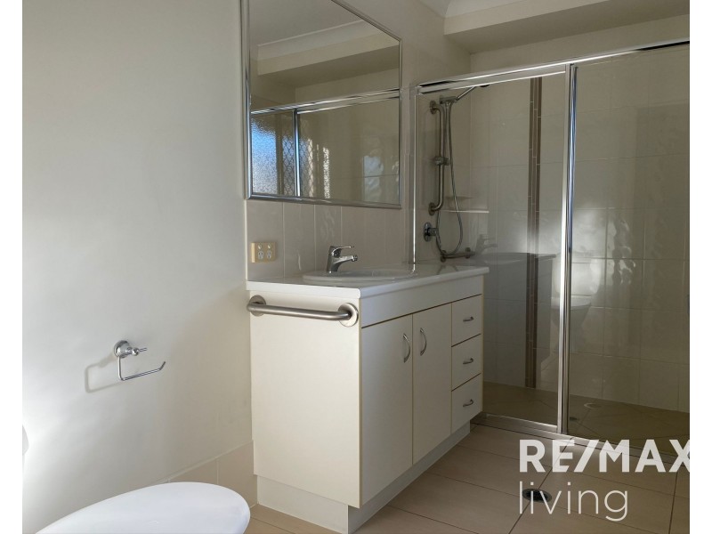 79 Kangaroo Avenue, Bongaree QLD 4507
