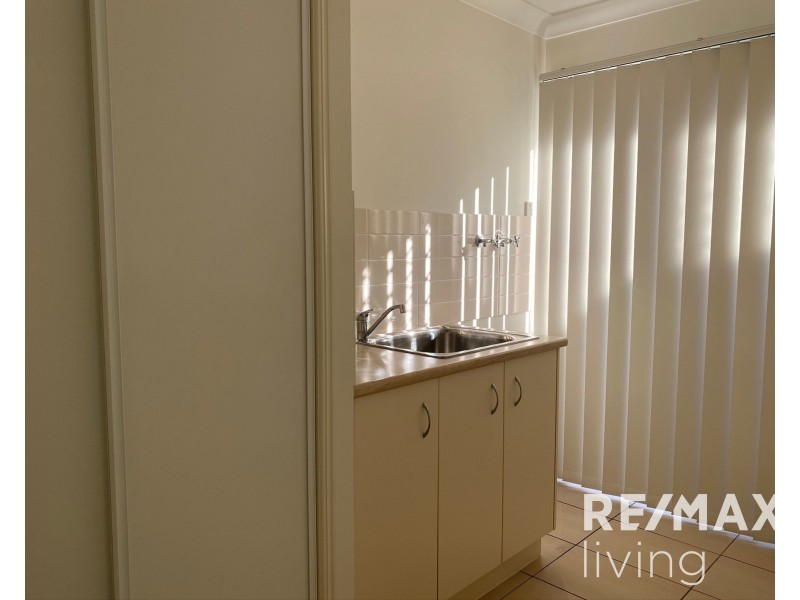 79 Kangaroo Avenue, Bongaree QLD 4507