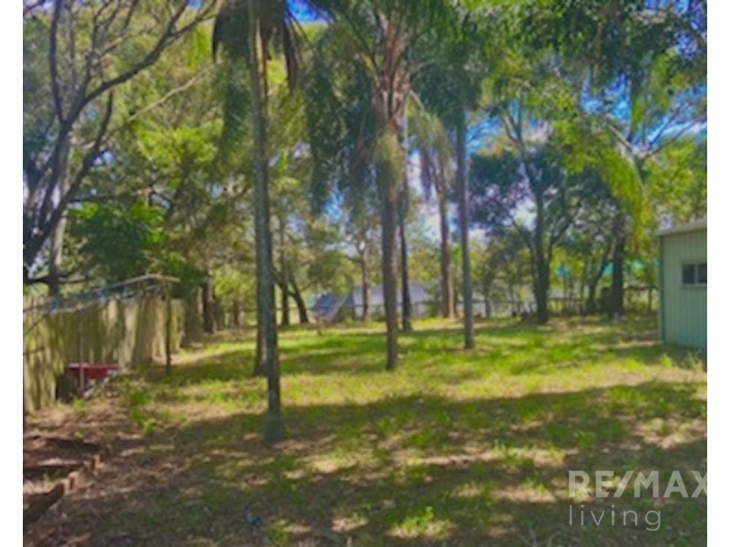 30 Bishop Road, Beachmere QLD 4510