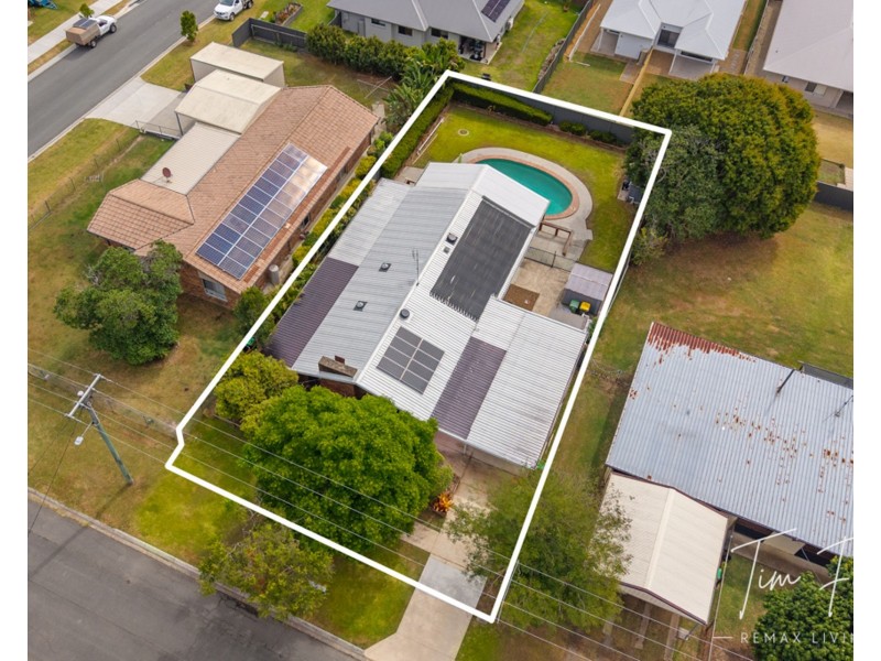 12 Hamilton Road, Woodford QLD 4514