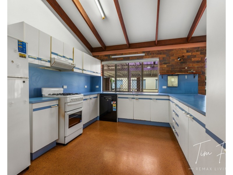 12 Hamilton Road, Woodford QLD 4514