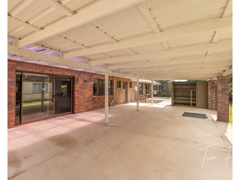 12 Hamilton Road, Woodford QLD 4514