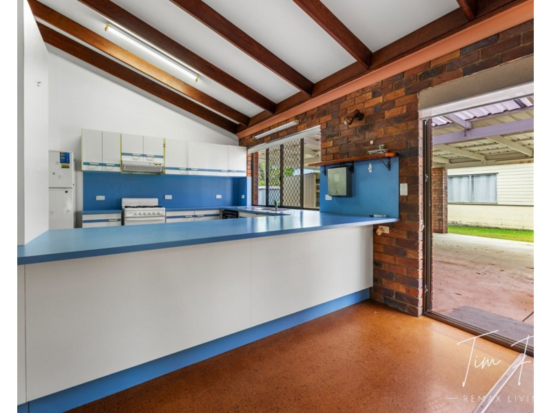 12 Hamilton Road, Woodford QLD 4514