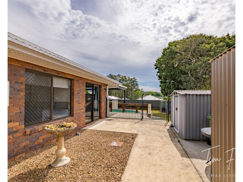 12 Hamilton Road, Woodford QLD 4514