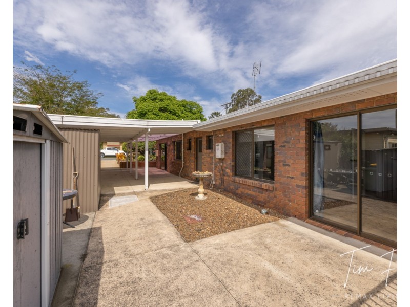 12 Hamilton Road, Woodford QLD 4514