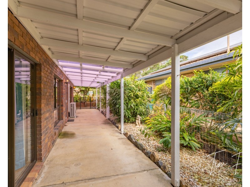 12 Hamilton Road, Woodford QLD 4514