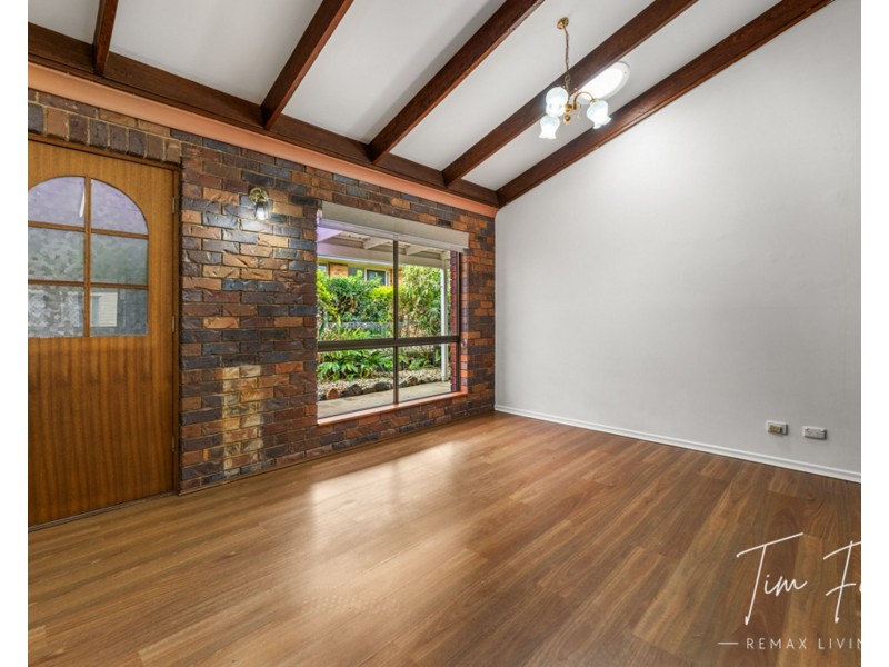 12 Hamilton Road, Woodford QLD 4514