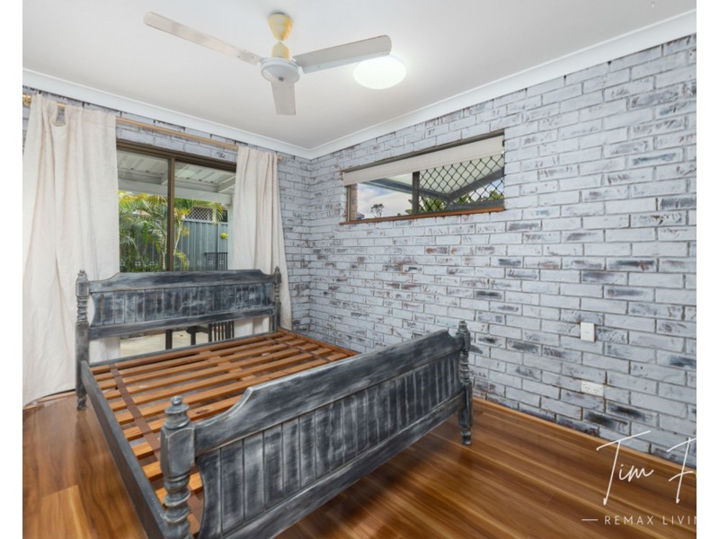 12 Hamilton Road, Woodford QLD 4514