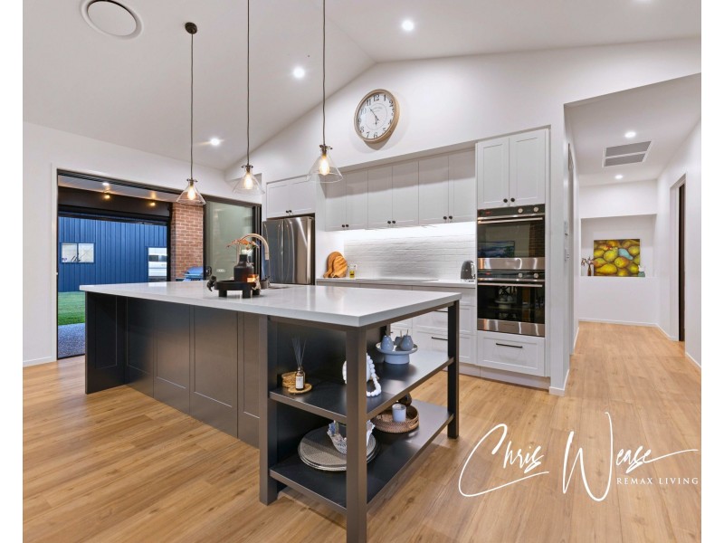 33 Cradle Court, D’aguilar QLD 4514