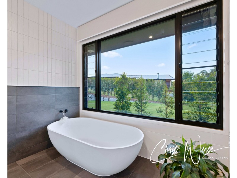 33 Cradle Court, D’aguilar QLD 4514