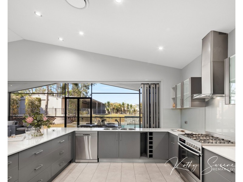 42-44 Three Ponds Place, Elimbah QLD 4516