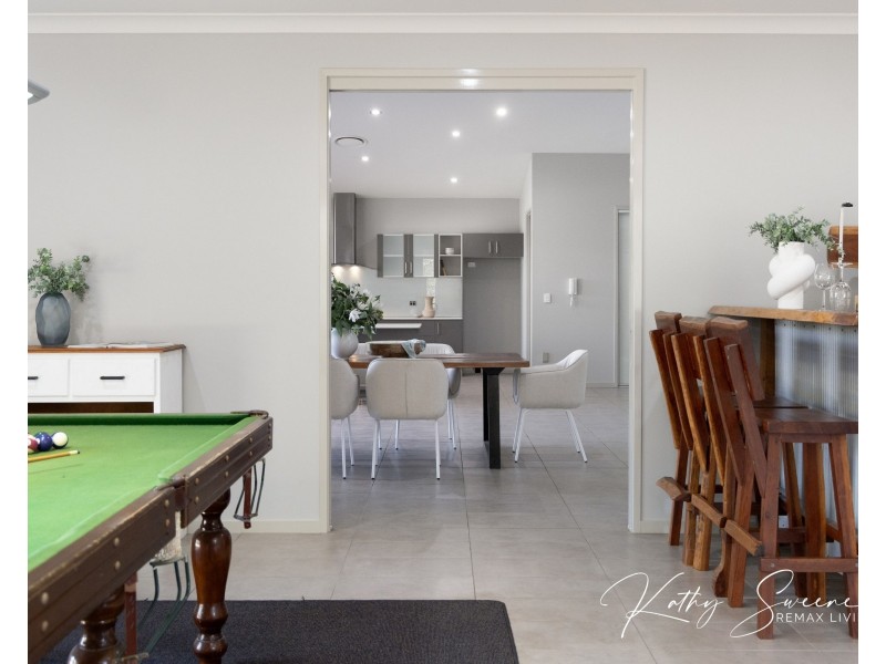 42-44 Three Ponds Place, Elimbah QLD 4516