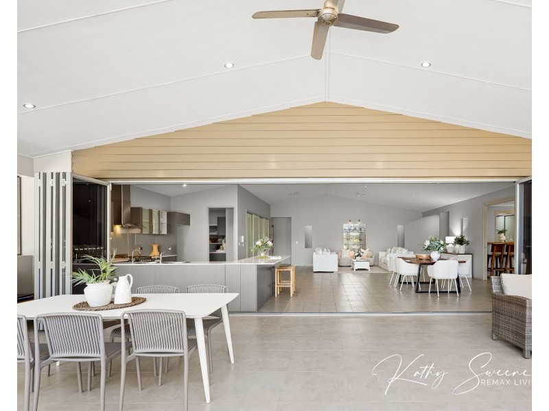42-44 Three Ponds Place, Elimbah QLD 4516