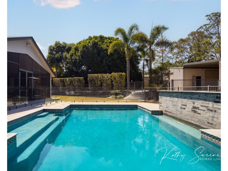 42-44 Three Ponds Place, Elimbah QLD 4516