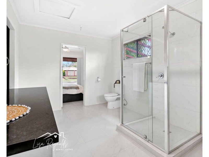 21 Cresthaven Drive, Morayfield QLD 4506