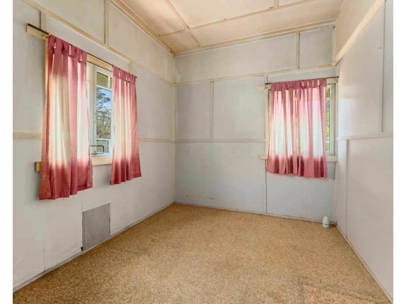 46 George Street, Woodford QLD 4514