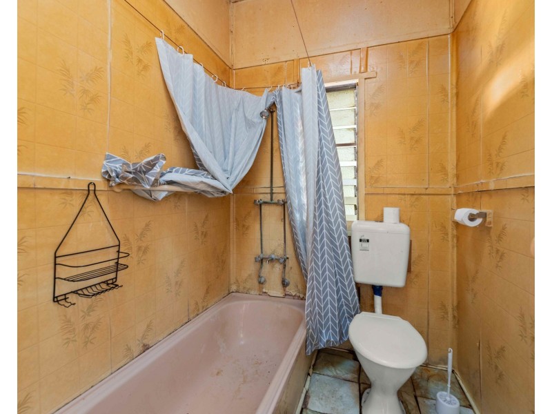 46 George Street, Woodford QLD 4514