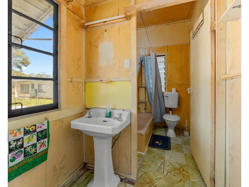 46 George Street, Woodford QLD 4514