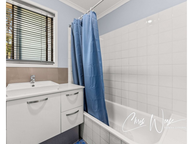 1 Nonmus Road, Stanmore QLD 4514
