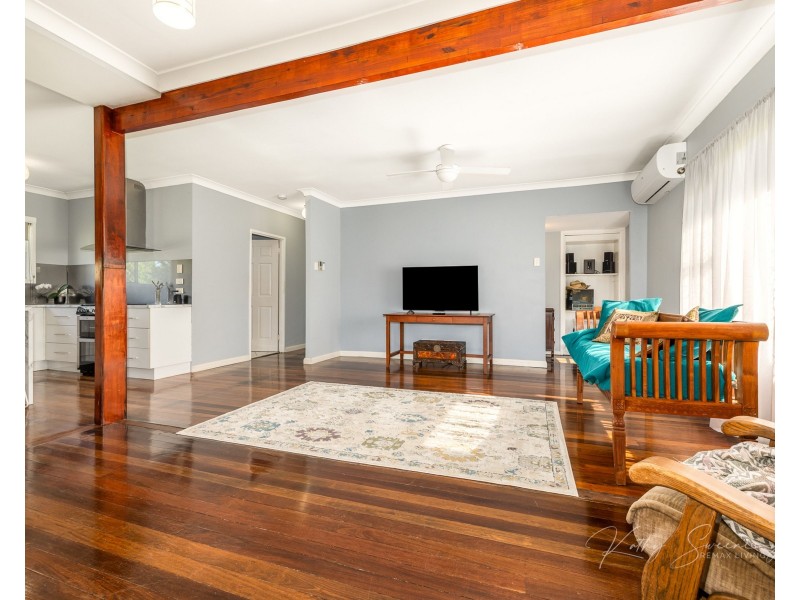 73 Spring Lane, Caboolture QLD 4510