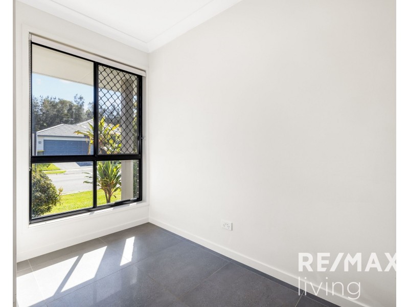 70 Ben Crescent, Caboolture South QLD 4510