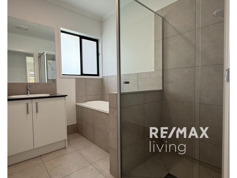 61 Paterson Road, Walloon QLD 4306