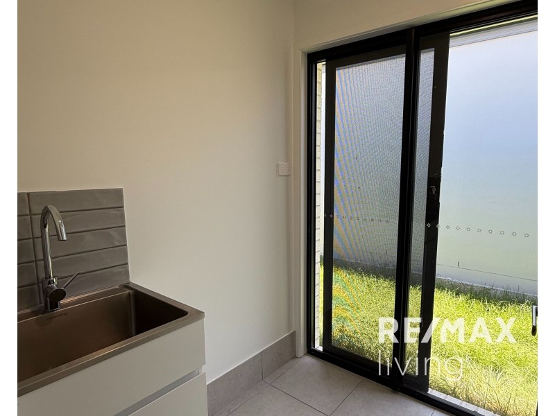 61 Paterson Road, Walloon QLD 4306