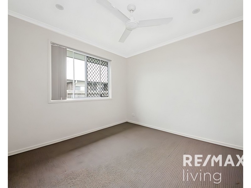 2/14a Mint Crescent, Griffin QLD 4503